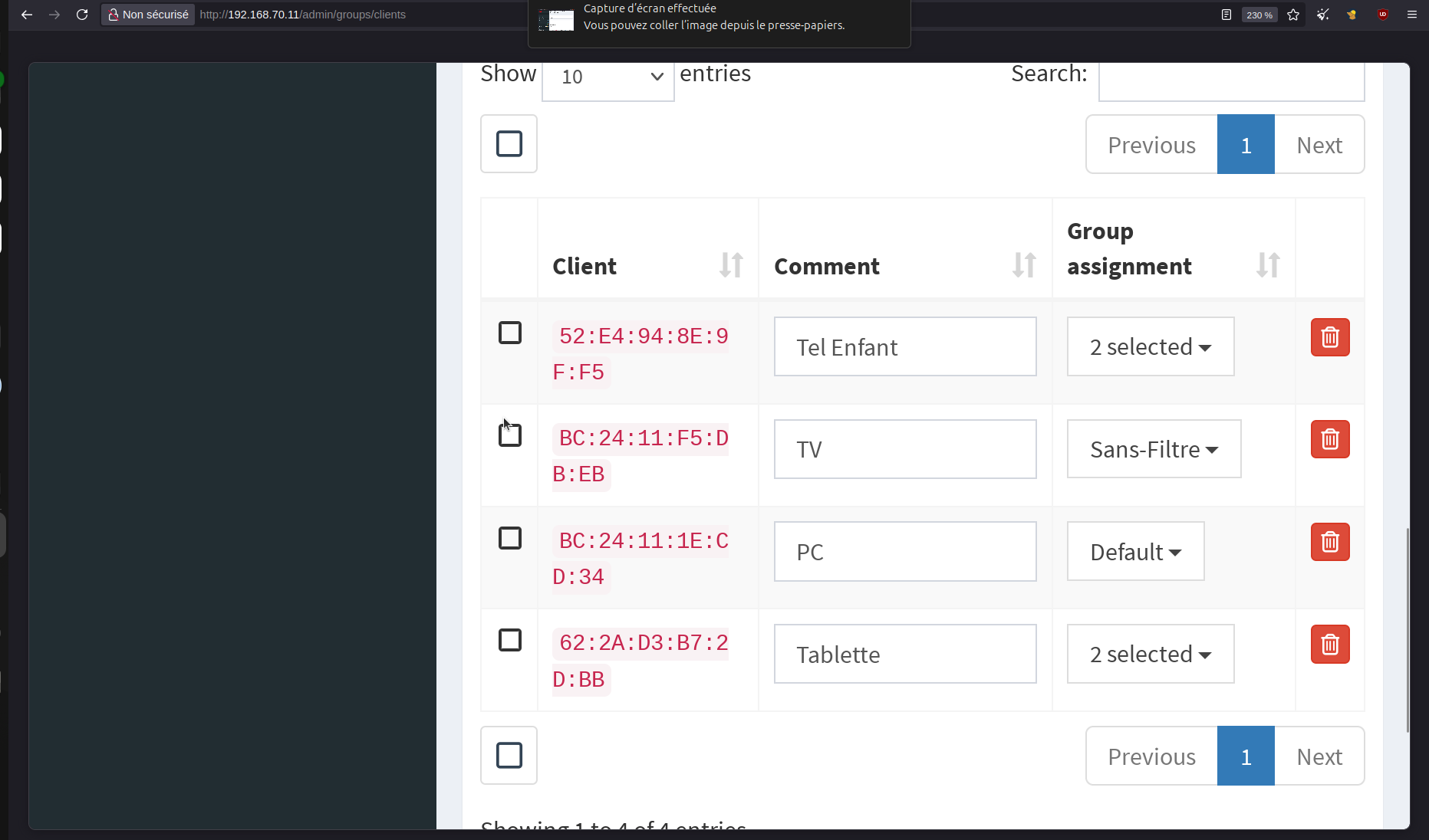 la liste des clients configurés — Tel Enfant sur deux groupes (Default + ENFANTS), TV sur Sans-Filtre, PC et Tablette sur Default