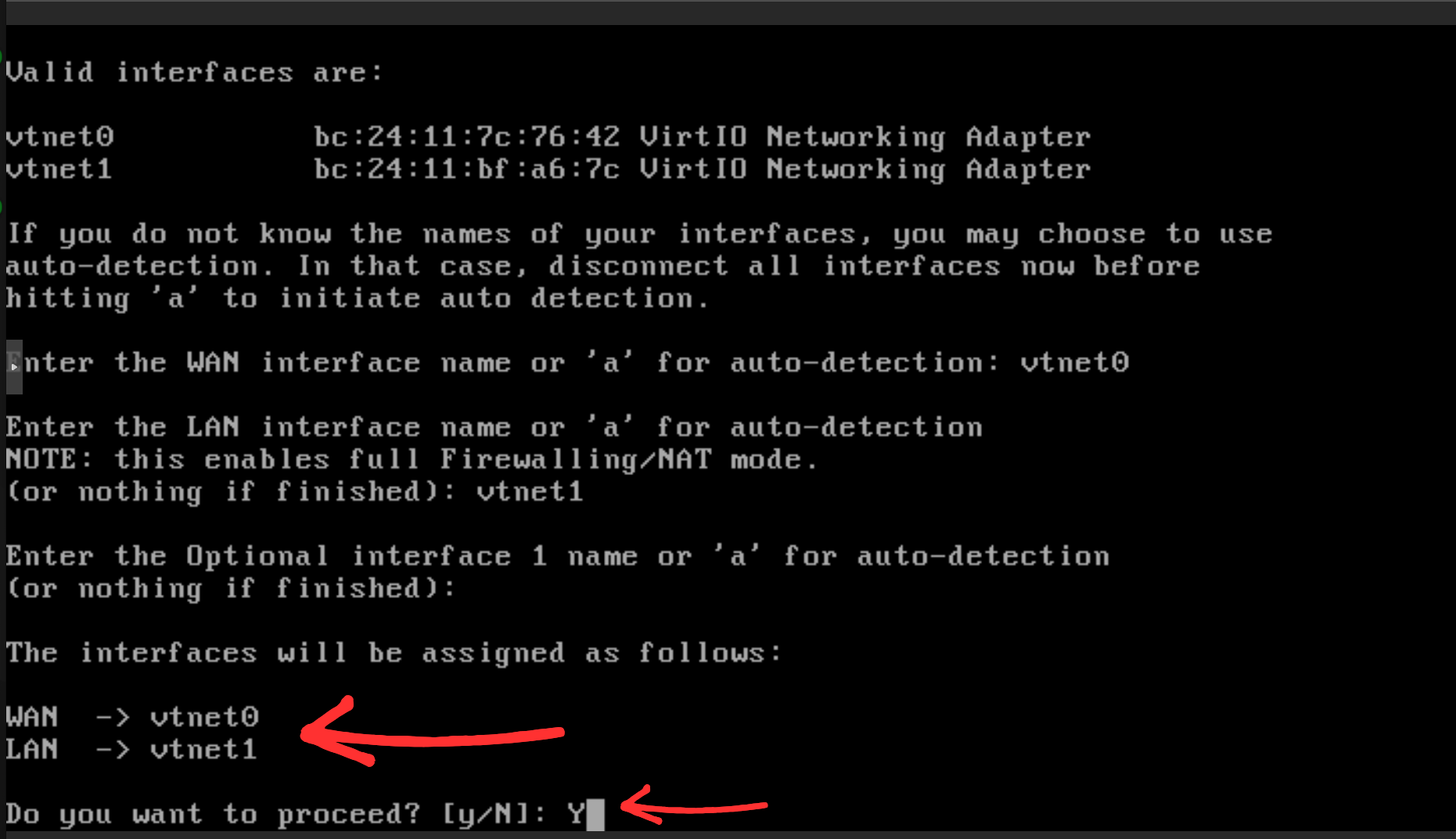 Récapitulatif de l'assignation des interfaces OPNsense avec le WAN sur vtnet0 et le LAN sur vtnet1
