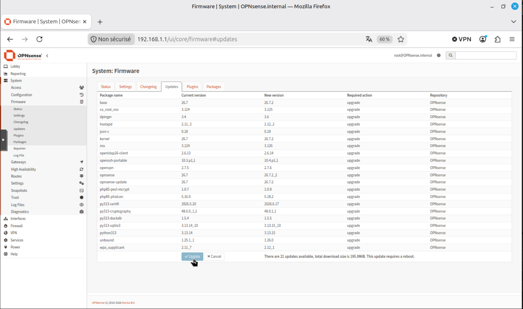 Écran des mises à jour du firmware OPNsense listant les paquets à mettre à niveau