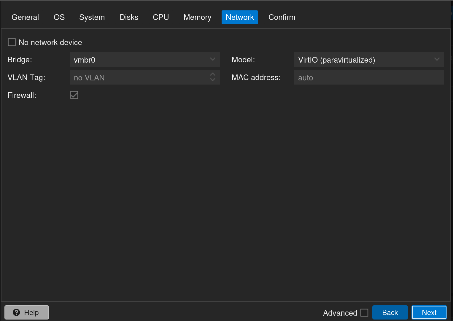 onglet Network : Bridge vmbr0, no VLAN, Model VirtIO (paravirtualized), Firewall coché